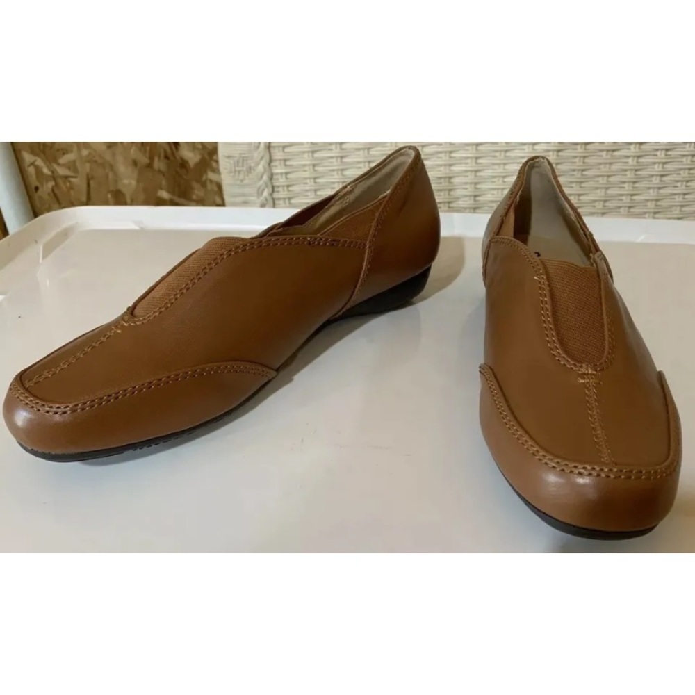 Womens Bijou New York Brown Flats NWOT Or BOX‎ Sz 9